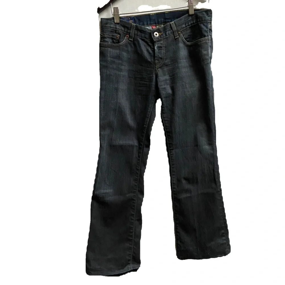 Lucky brand jeans sz 27 hemmed to inseam 26”